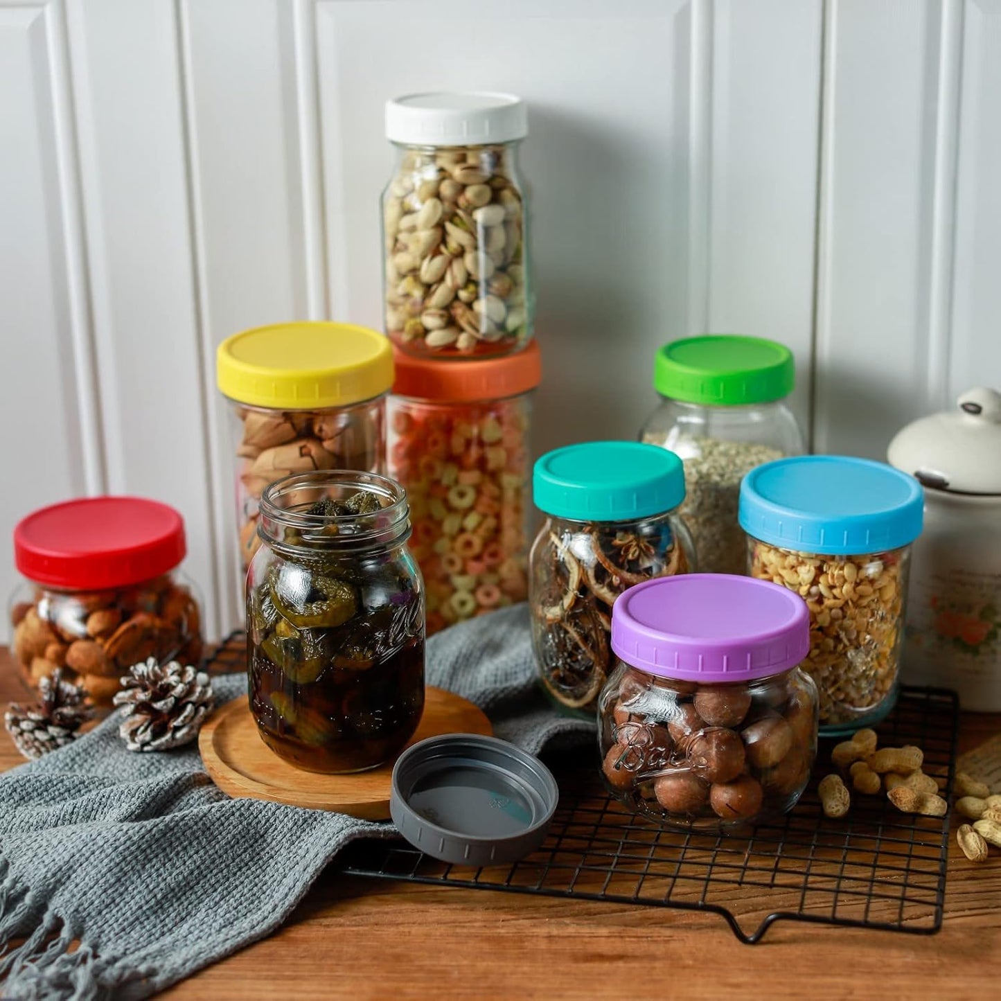 18 Pack 9 Wide Mouth & 9 Regular Mouth Mason Jar Lids with Silicone Rings,Thickened Leak-proof Lids Fit Ball,Kerr and More, 18 Color Plastic Lids, 86mm &70mm Plastic Mason Jar Lids