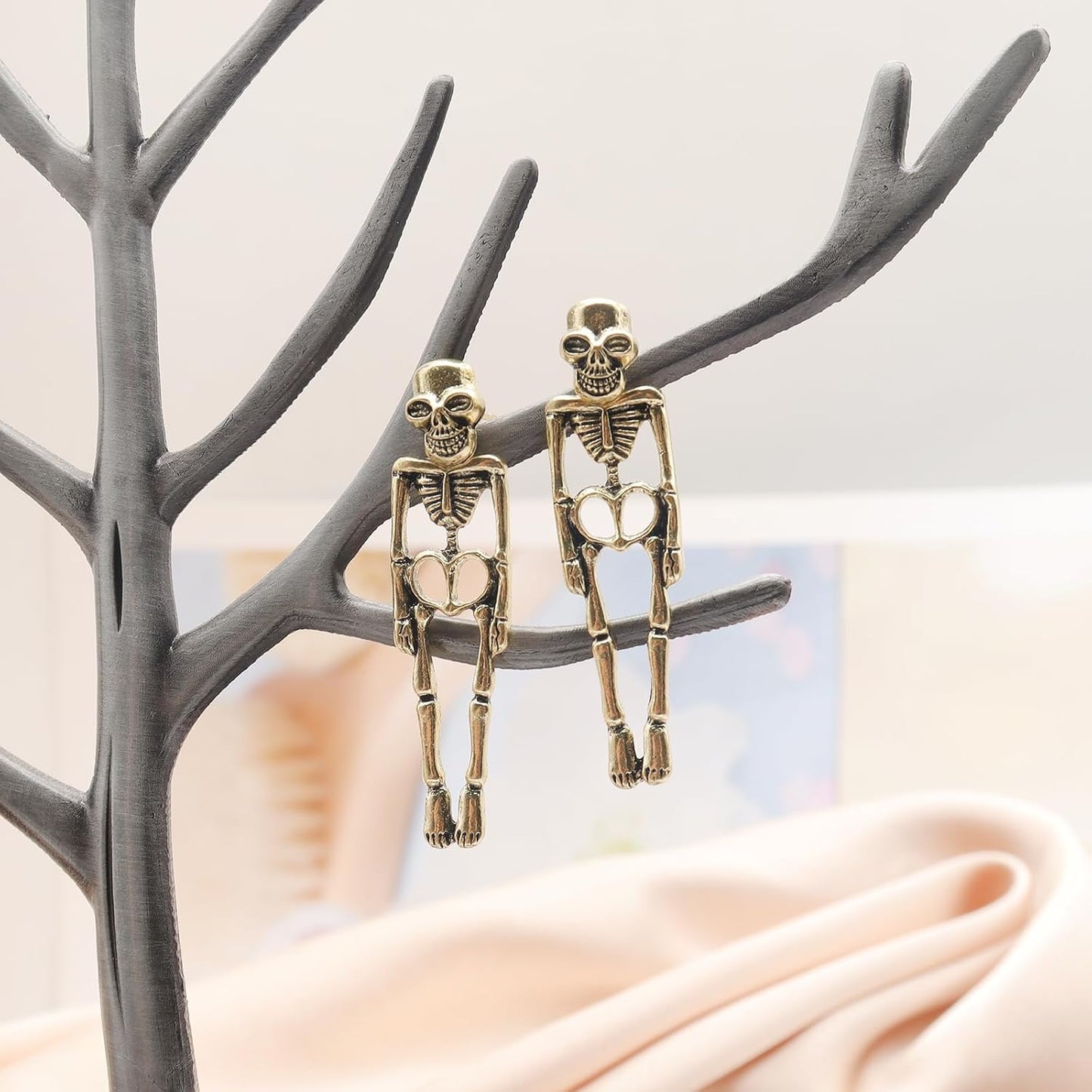 Halloween Earrings Gothic Skeleton Unique Earrings Punk Human Skull Funny Earrings Ghost Groom Bride Front Back Stud Earrings for Women