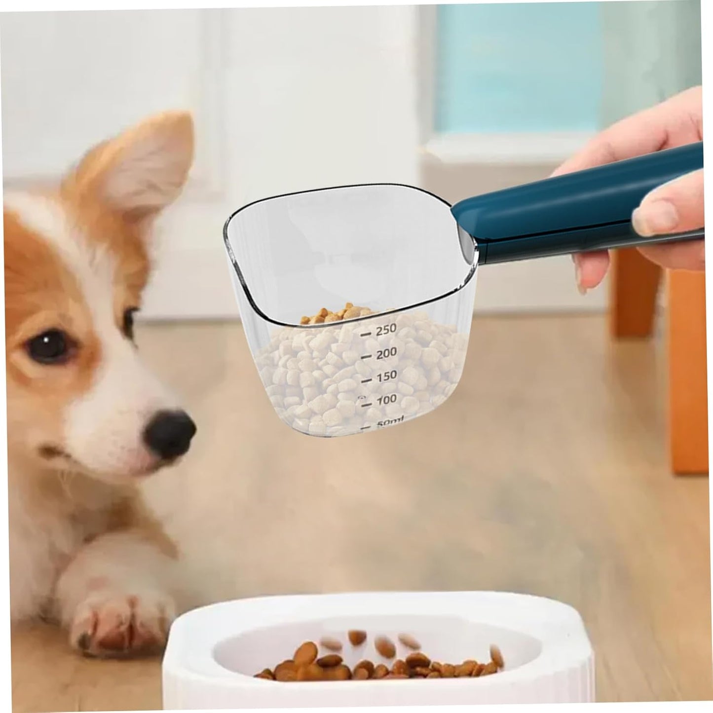 SWEETBIUTI Tasse à mesurer de nourriture pour chien avec échelle, pelle précise pour nourriture pour animaux de compagnie avec clips pour sac de nourriture pour chien, cuillère multifonction en ABS