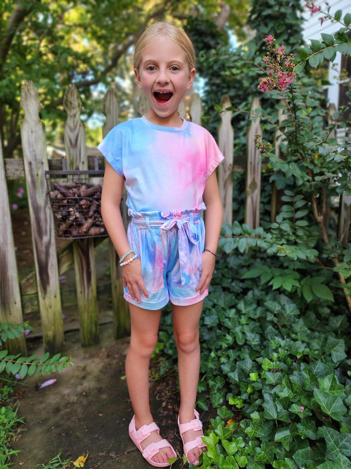 Arshiner Girls 2 Piece Outfit Summer Drop Shoulder Batwing Sleeve Tops and Paperbag Waist Shorts Set Cute Clothing Size 6-14