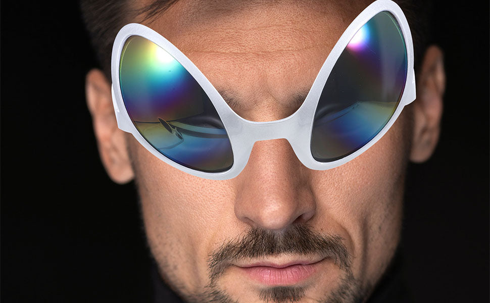 NUOBESTY 2Pcs Alien Glasses Sliver Plastic Alien Sunglasses Alien Eyeglasses Alien Costume Accessories for Halloween Party Favors Green Glasses