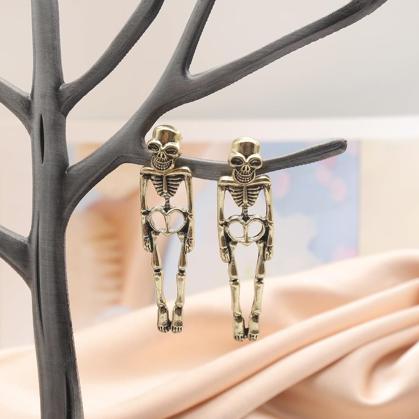 Halloween Earrings Gothic Skeleton Unique Earrings Punk Human Skull Funny Earrings Ghost Groom Bride Front Back Stud Earrings for Women
