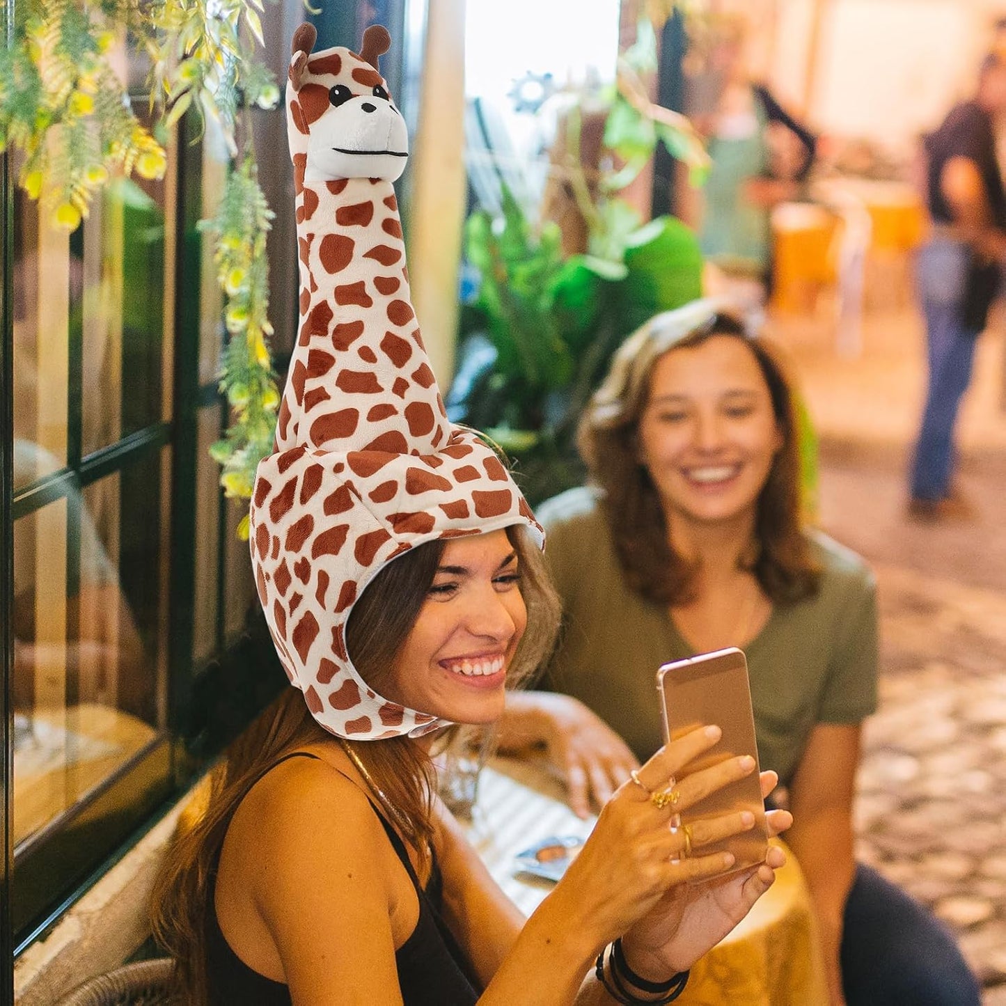 SAFIGLE Giraffe Hat：Giraffe Costume Hat Plush Animal Headwear for Adults and Kids - Cute and Funny Shape, Soft and Comfortable, Perfect for Parties, Cosplay, and Fun