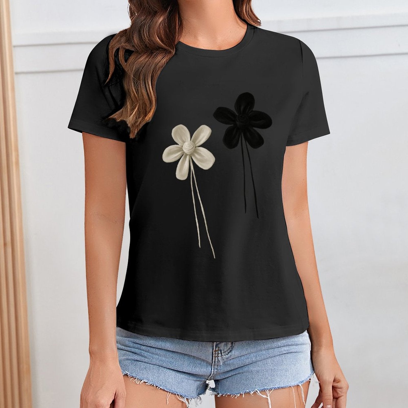 Gildan T-shirt Women Contrast of Black And White Flowers Spring and Summer Round Neck Short - sleeved Tops Women's Casual Sports T-shirt - TrendyLookz
